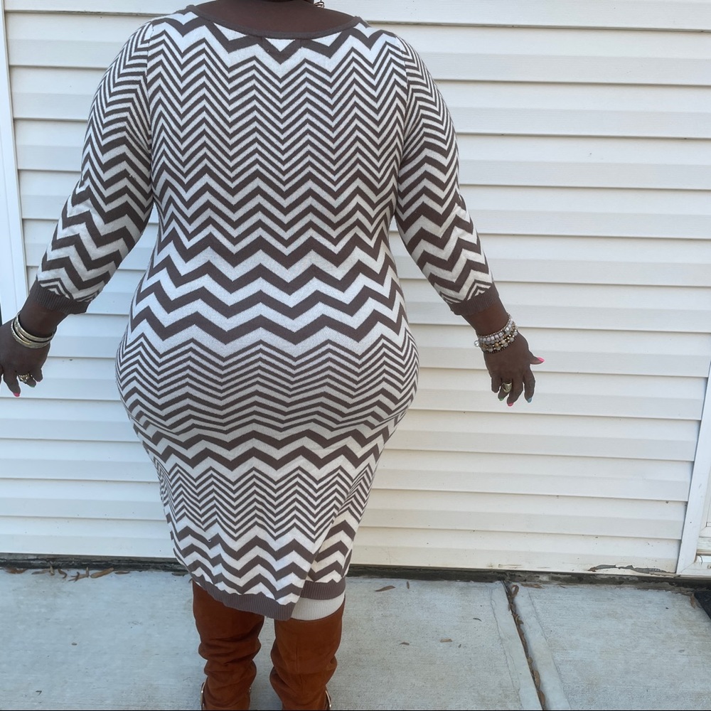 Zigzag Pattern Sweater Dress - image 5